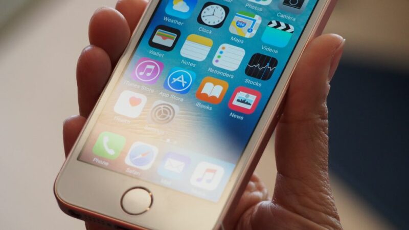 iPhone SE: Simu ya ‘bei nafuu’ zaidi Kutolewa na Apple?