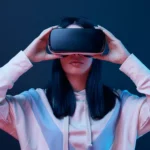 Kifaa Kinachotumia Mfumo Wa Augmented Reality (AR) na Virtual Reality (VR)